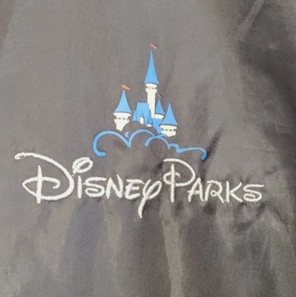 New Walt Disney World Disneyland Parks Packable Rain Windbreaker Jacket M/L - Picture 6 of 7